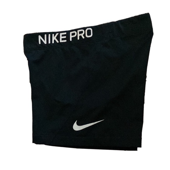 nike pros (peeling on the nike sign) - Picture 3 of 3